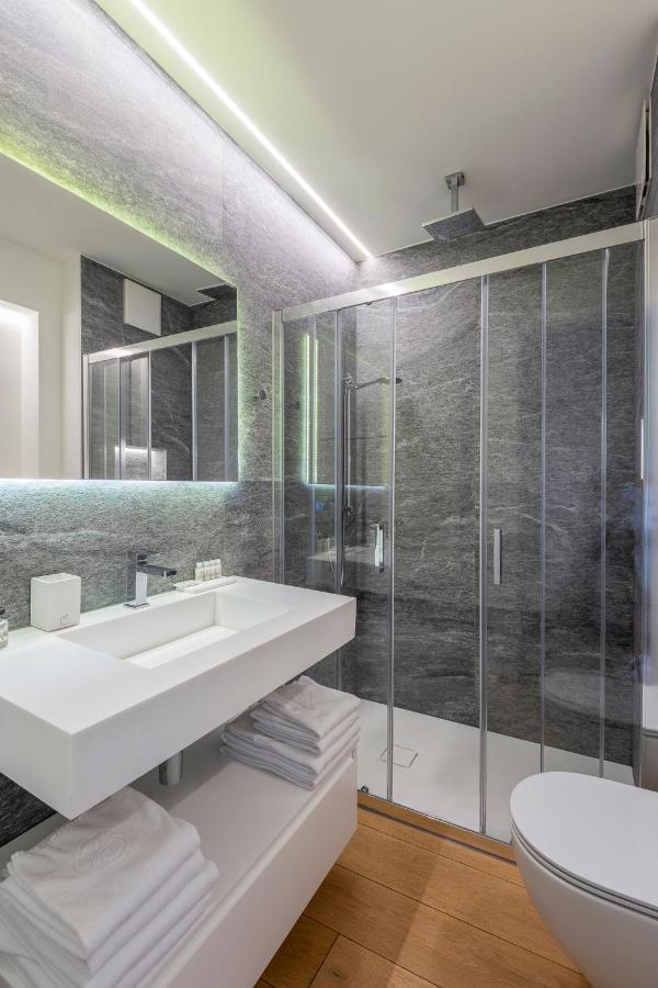 Sasso Boretto, Luxury Appart hôtel *